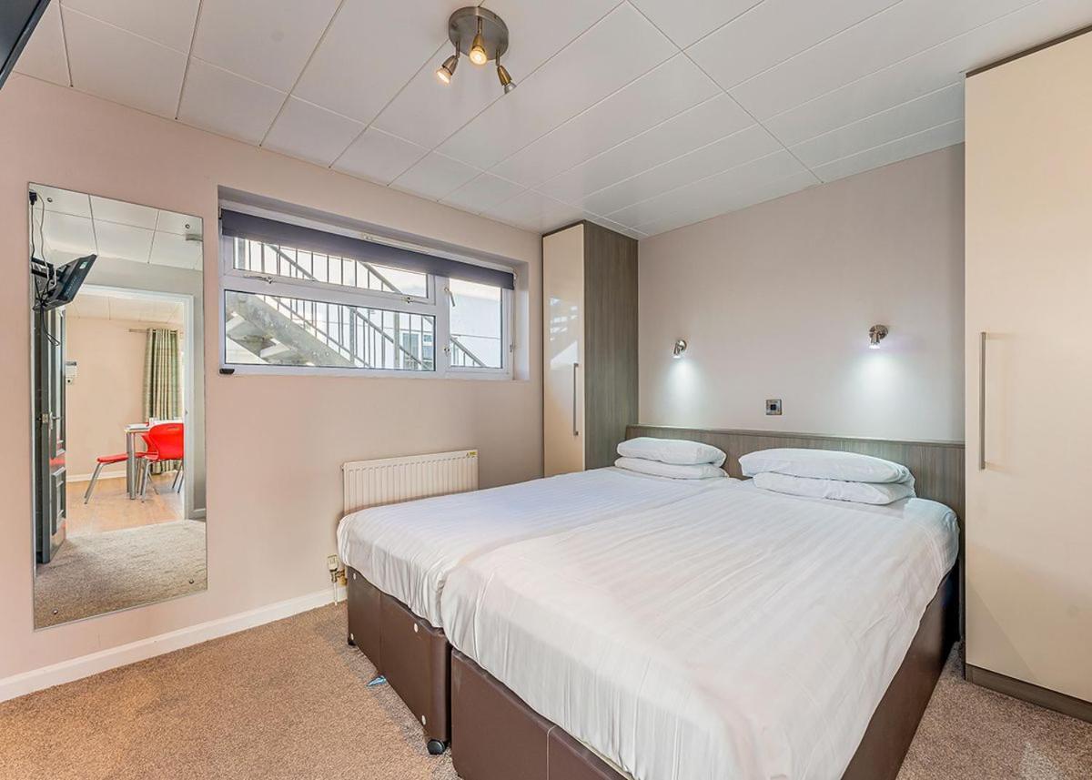 Golden Coast Holiday Park Hotel Woolacombe Quarto foto
